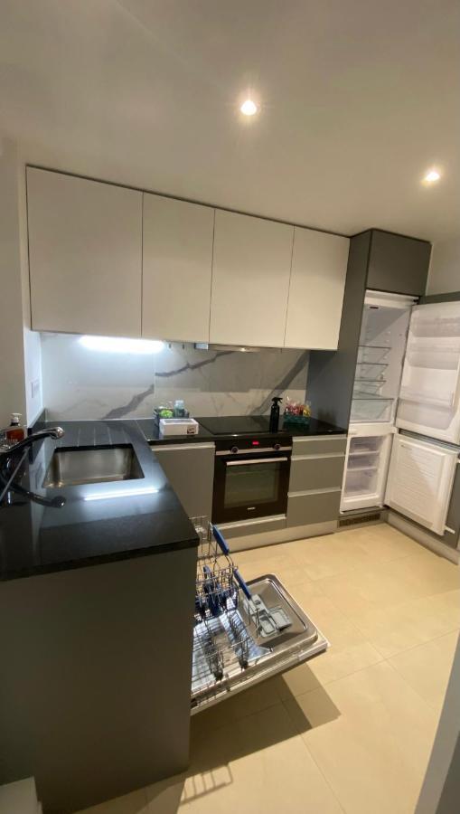 Astonishing Luxury Apartment In The South Of Paris Антони Екстериор снимка